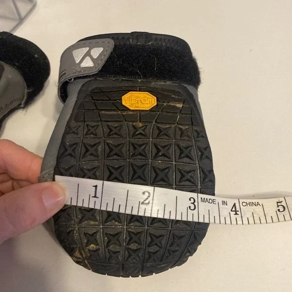 Ruffwear Grip Trex Dog Boots All-Terrain Paw Wear in Obsidian Black 3.25” Front - Picture 5 of 6